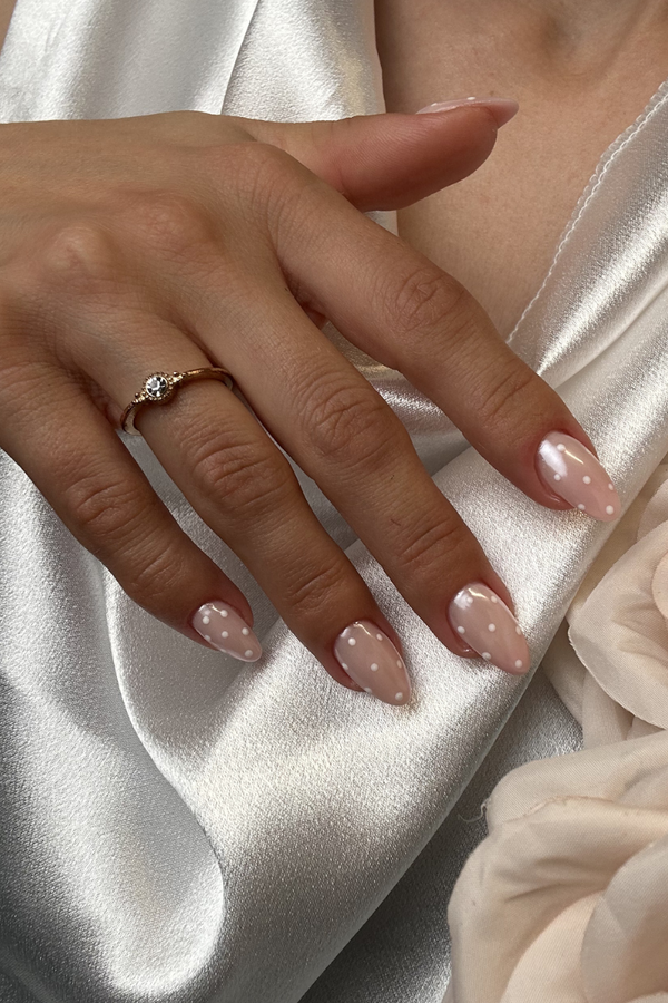 Wedding Dots Look