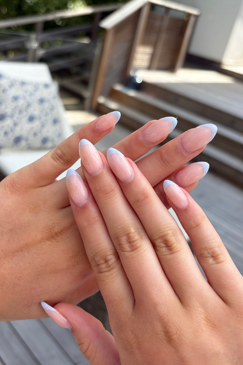 Poolside French Look