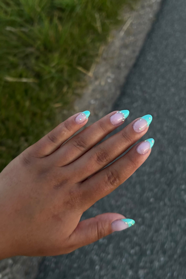 Aqua Sparkle Look