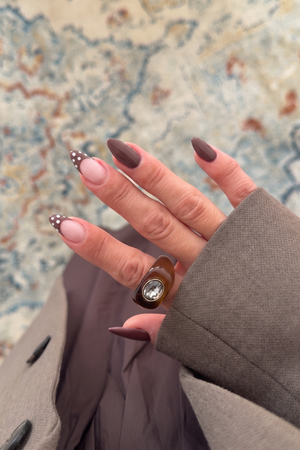 Capricious Dots Look