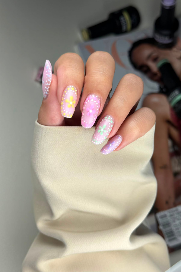 Pastel Blossom Look