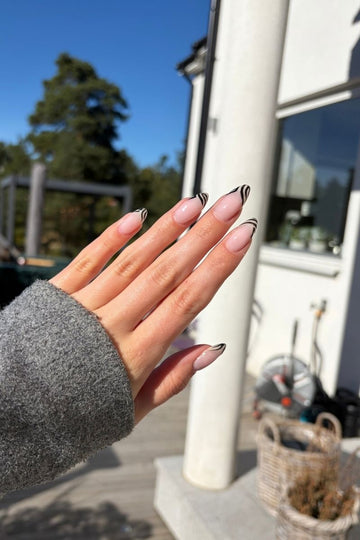 Zebra Tips Look
