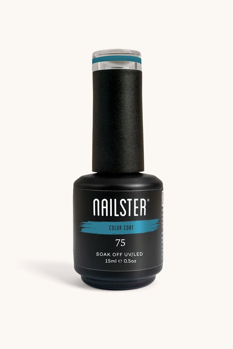 Azure Blue · 75 – Geelilakka Nailsterilta, kuva 3