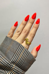 Boss Lady · 385