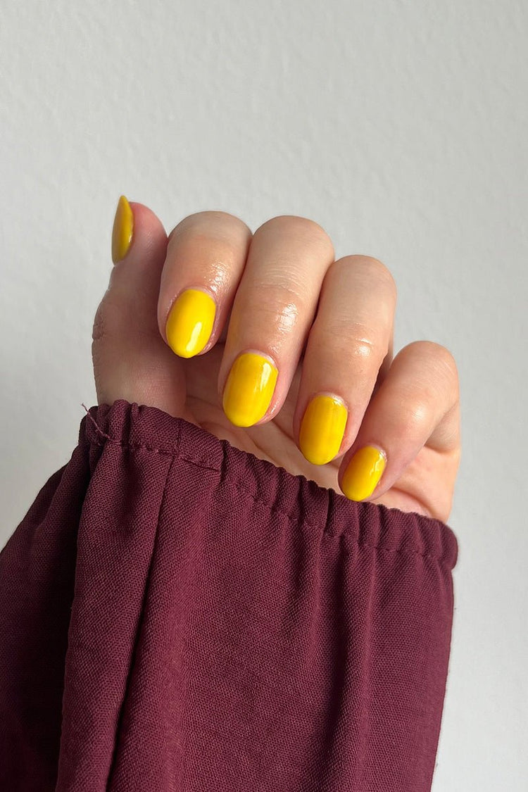 Bright Sunlight · 379 – Geelilakka Nailsterilta, kuva 3
