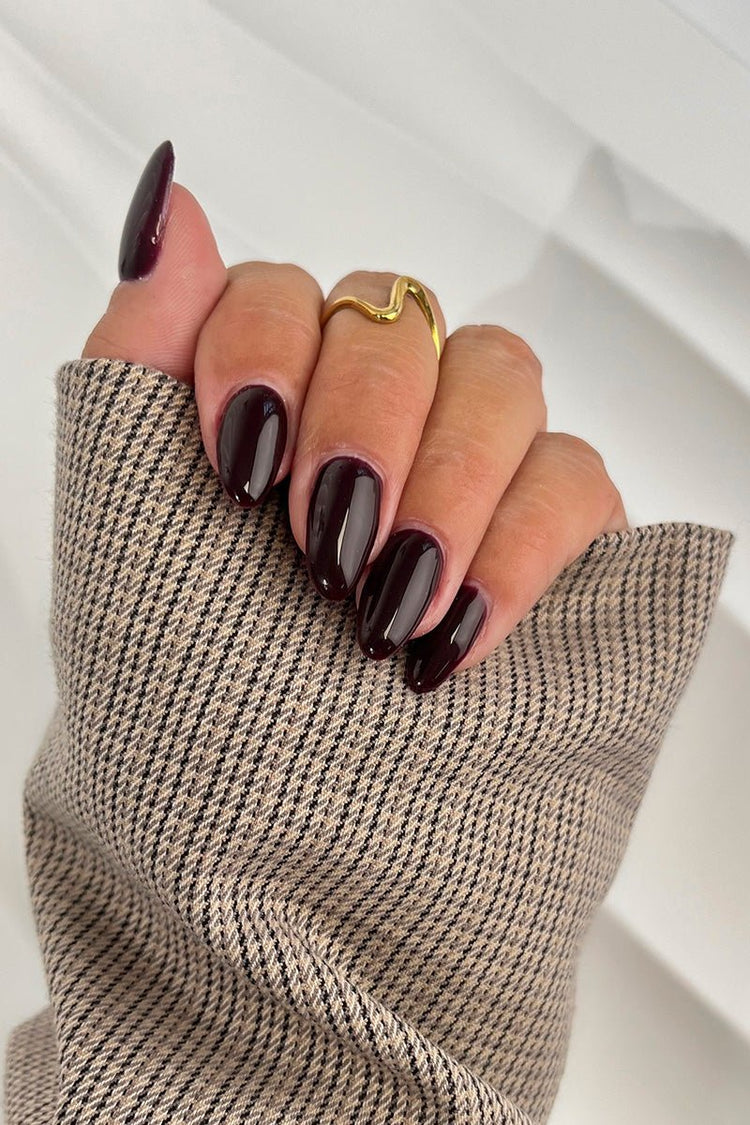 Burgundy 15ml · 454 – Rubber Base Nailsterilta, kuva 3