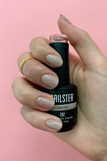 Champagne Pump · 282 – Geelilakka Nailsterilta, kuva 3
