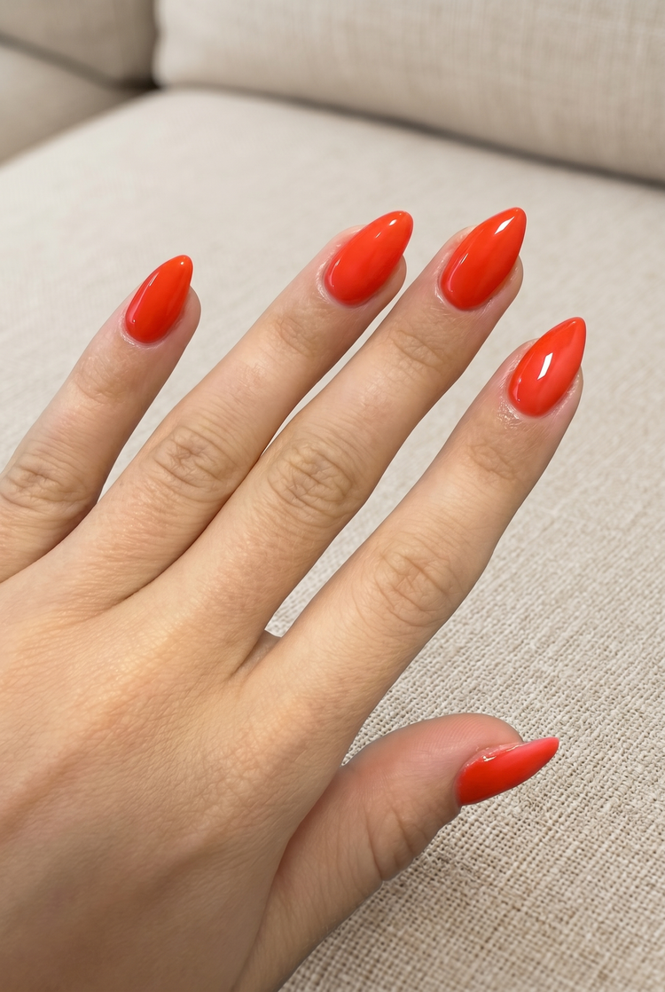 Chili · 537 – Nestemäinen rakennegeeli Nailsterilta, kuva 3