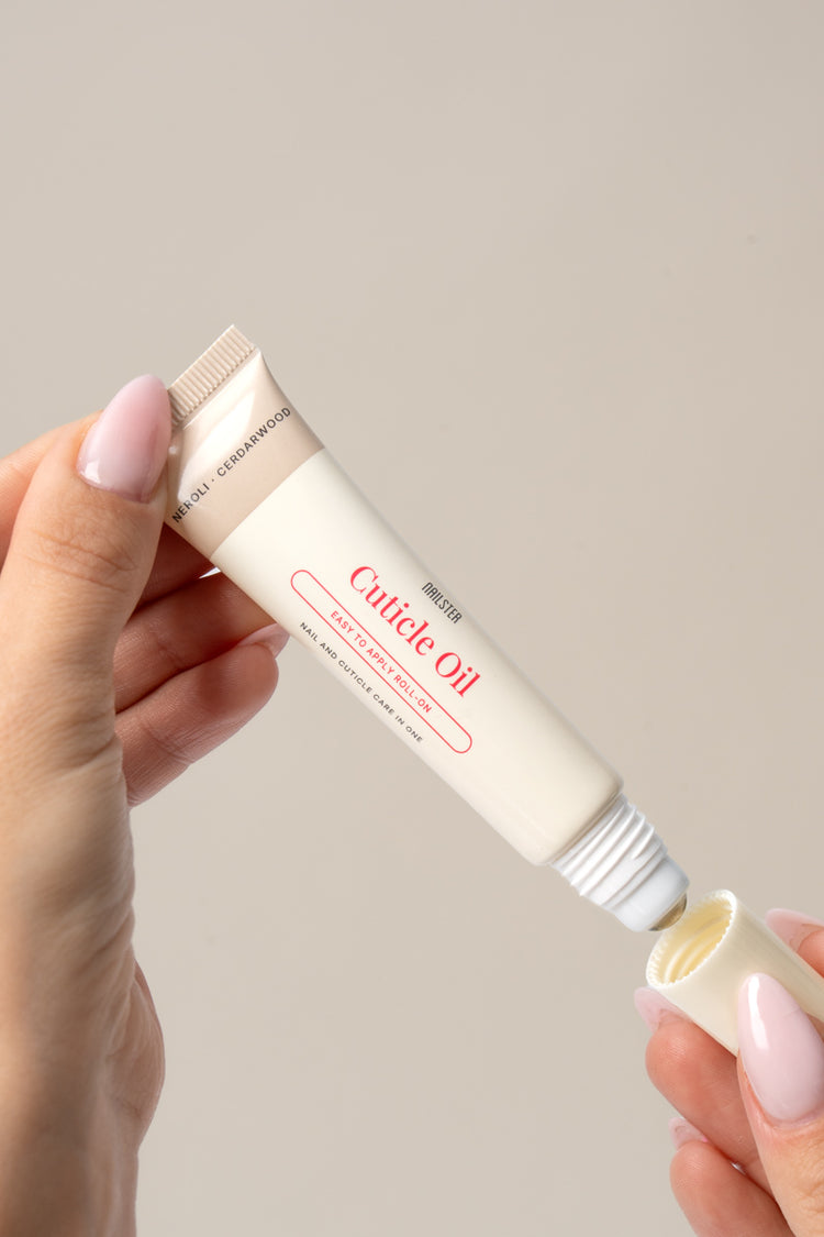 Cuticle Oil Rollerball - Appelsiininkukka Nailsterilta, kuva 2