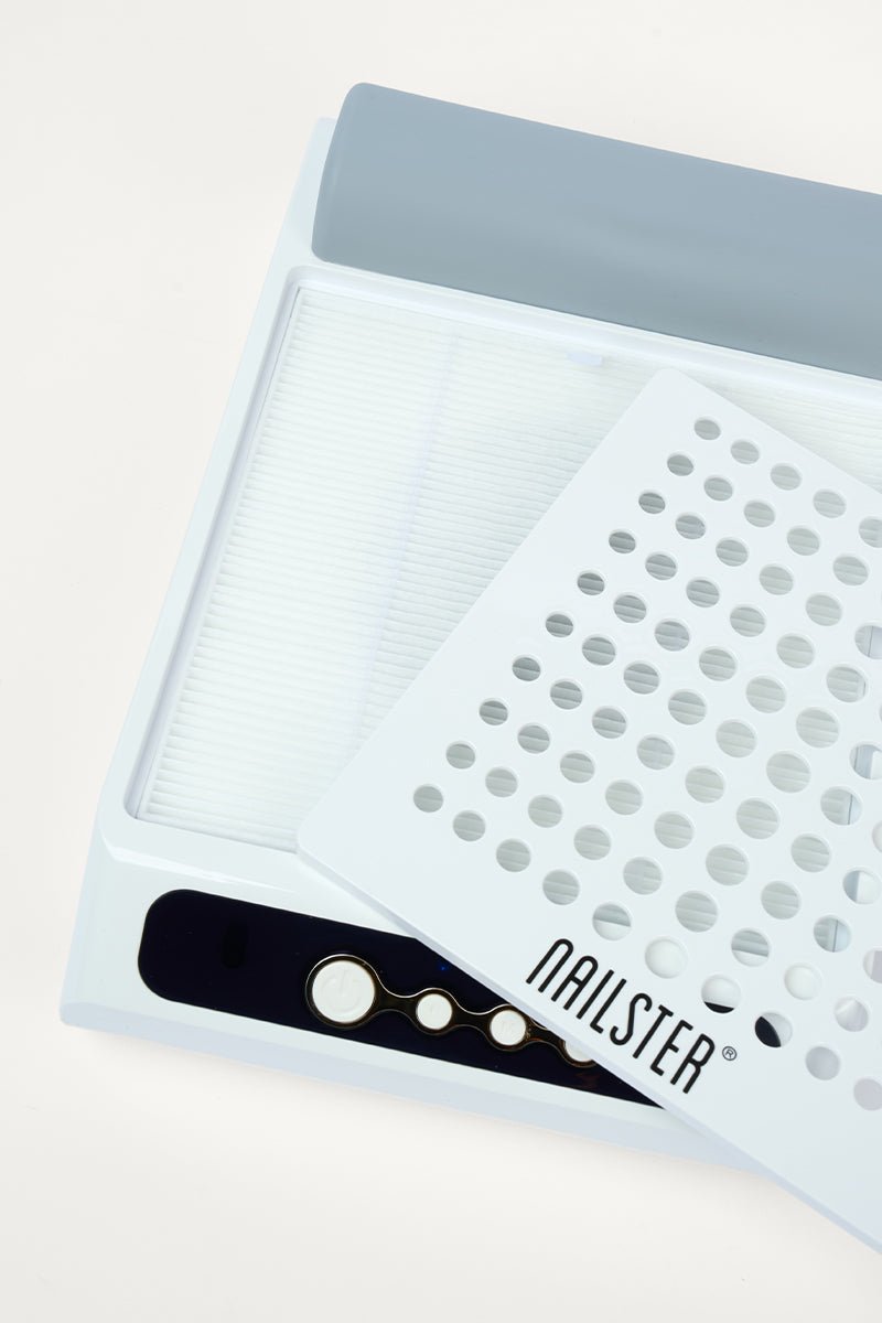 Nailsterin Elektroniikkapaketti