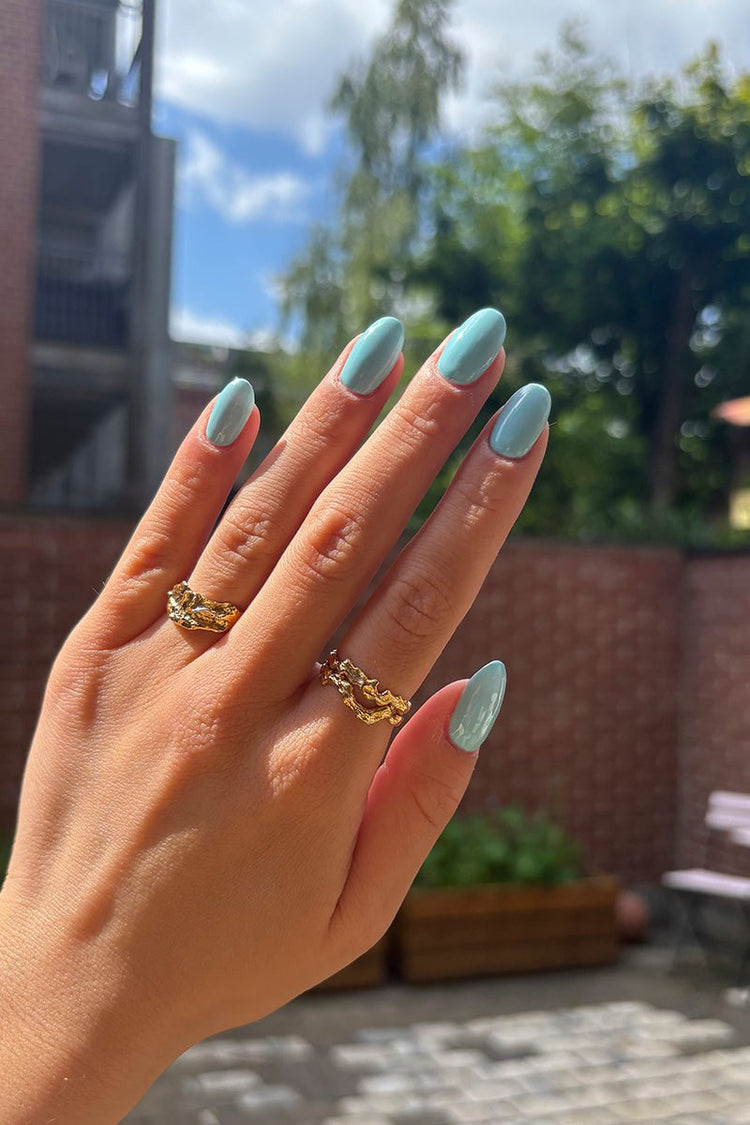 Pale Aqua · 411 – Geelilakka Nailsterilta, kuva 3