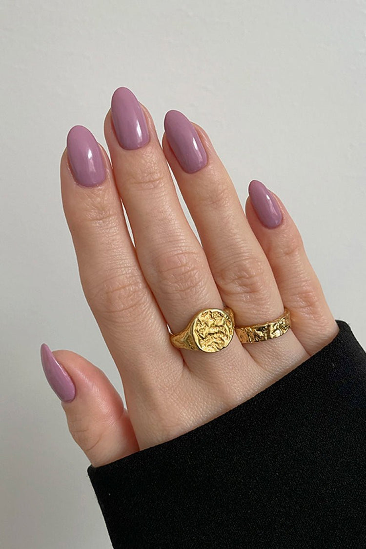 Passionate · 123 – Geelilakka Nailsterilta, kuva 3