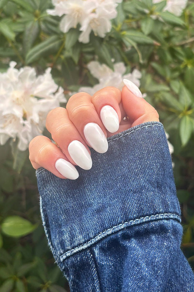 White Cloud · 459 – Polygeeli Nailsterilta, kuva 3