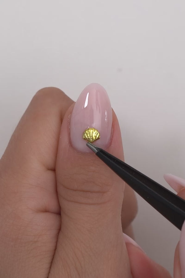 Nail Charms - Golden Moonlight