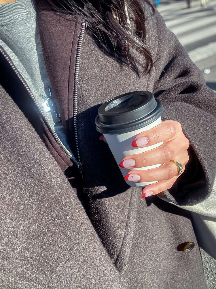 Red French Look – Geelilakkalook Nailsterilta, kuva 2
