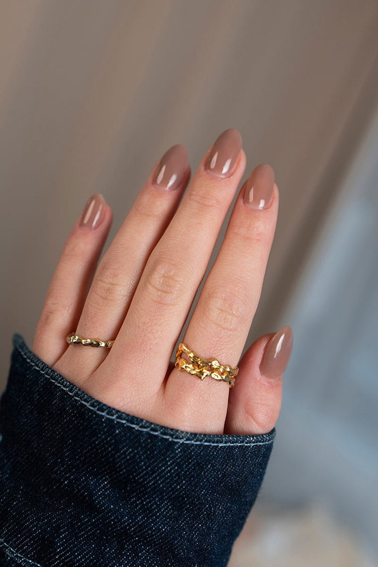 Grey Lavender · 452 – Rubber Base Nailsterilta, kuva 3