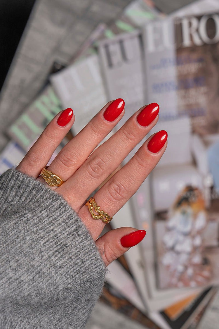 Ruby · 131 – Geelilakka Nailsterilta, kuva 3