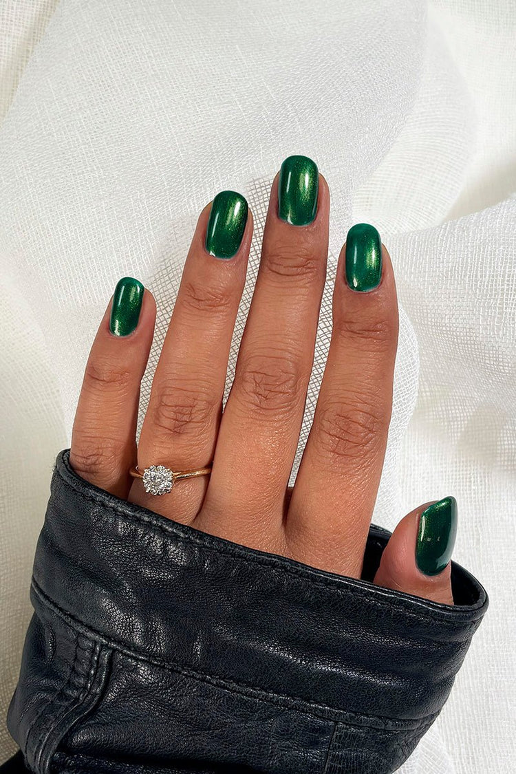 Sour Apple · 93 – Geelilakka Nailsterilta, kuva 3