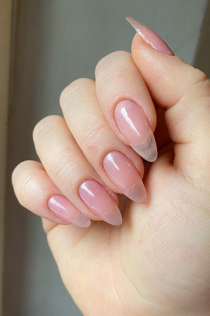 Transparent Pink · 264 – Geelilakka Nailsterilta, kuva 3