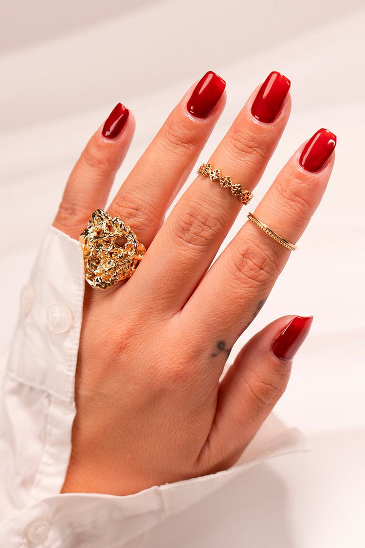Transparent Red · 442 – Geelilakka Nailsterilta, kuva 3